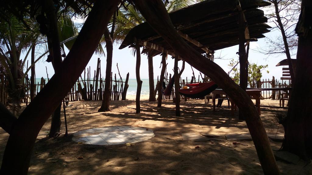 Beach Hut Vịnh Arugam Ngoại thất bức ảnh