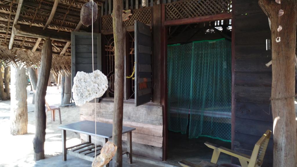 Beach Hut Vịnh Arugam Ngoại thất bức ảnh