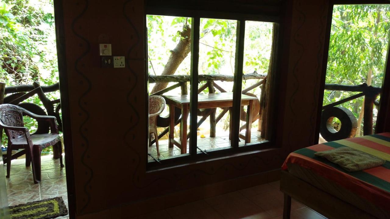 Beach Hut Vịnh Arugam Ngoại thất bức ảnh